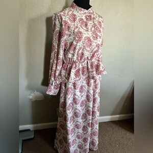 Maxi modest dress